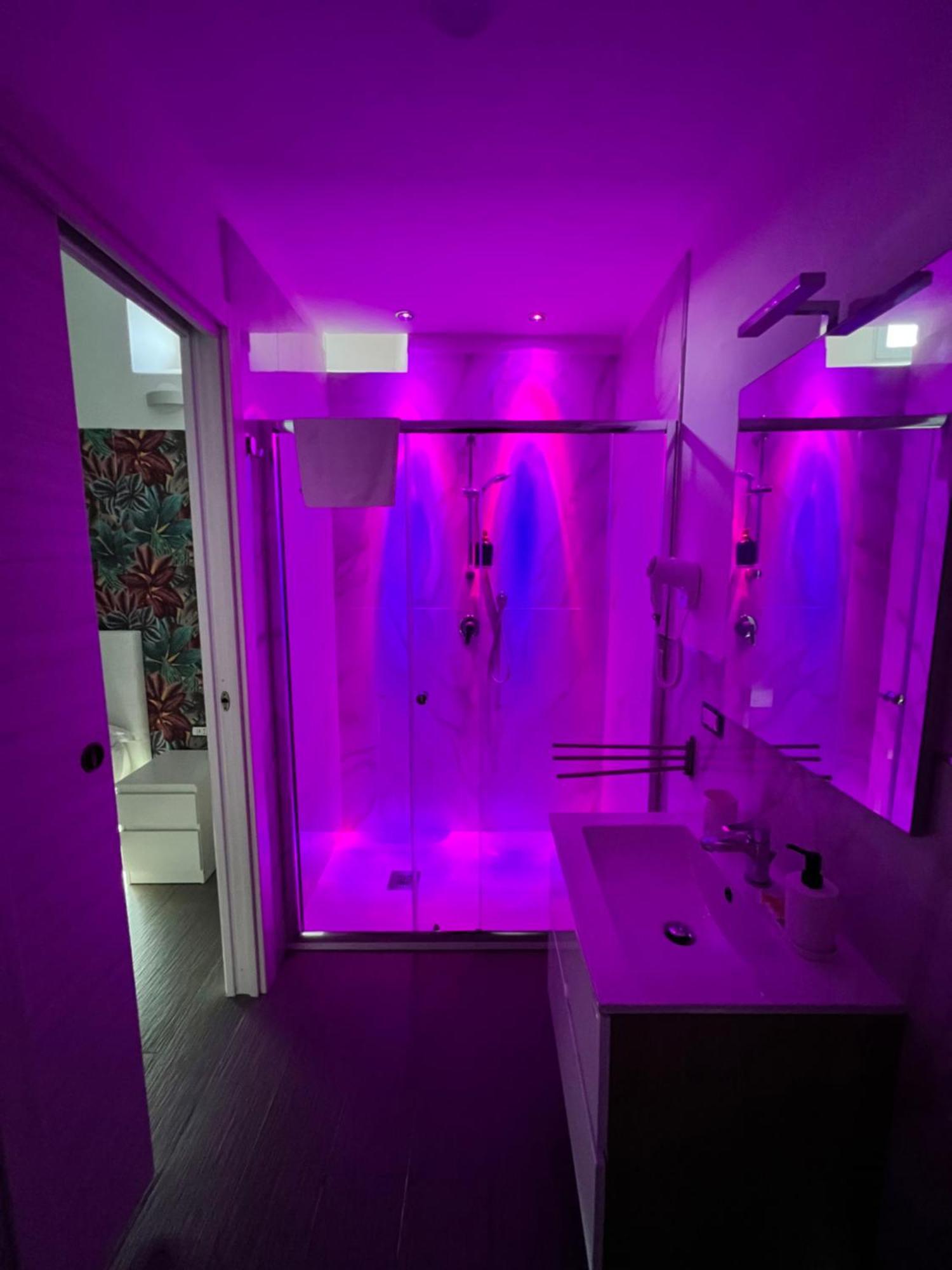 Villa Delle Rose Наполи Екстериор снимка